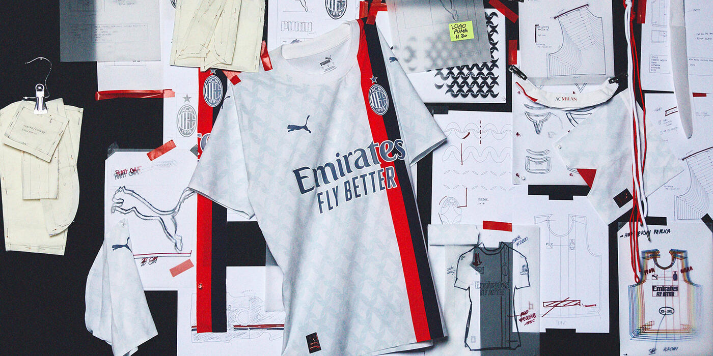 Front of the AC Milan 2023–24 away football shirt